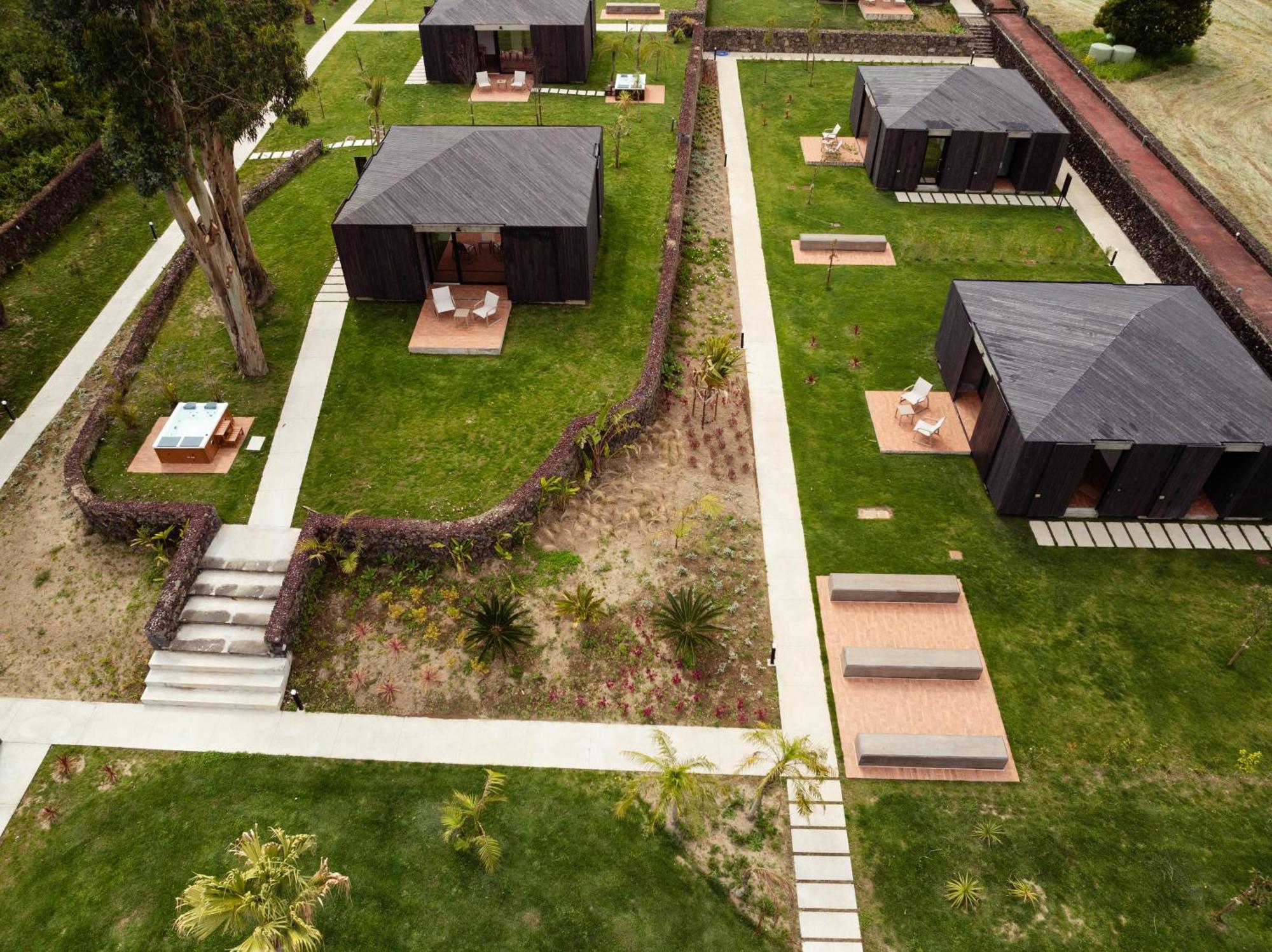 Batalha Golf Villas & Spa ปอนตาเดลกาดา ภายนอก รูปภาพ